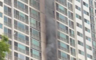 부산 용호동 아파트 화재..."방 안에서 '불멍'하려다"