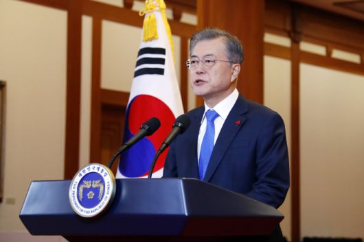 클릭하시면 큰 이미지를 볼 수 있습니다. 경향신문