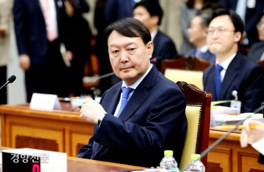 클릭하시면 큰 이미지를 볼 수 있습니다. 경향신문