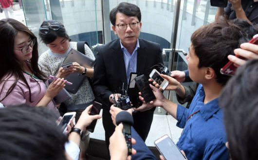 클릭하시면 큰 이미지를 볼 수 있습니다. 전자신문