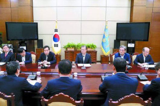 클릭하시면 큰 이미지를 볼 수 있습니다. 중앙일보