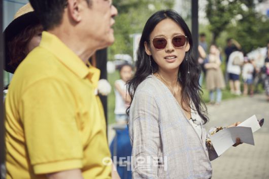 클릭하시면 큰 이미지를 볼 수 있습니다. 이데일리