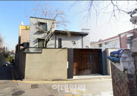 클릭하시면 큰 이미지를 볼 수 있습니다. 이데일리