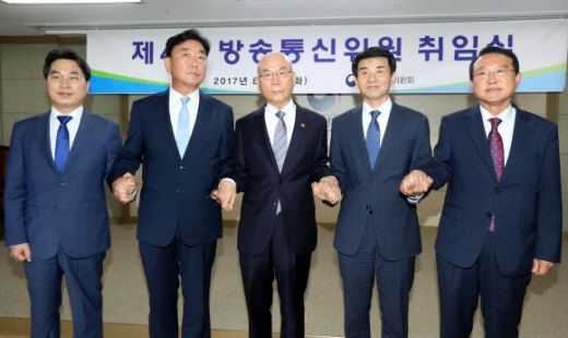 이데일리