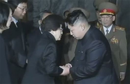 클릭하시면 큰 이미지를 볼 수 있습니다. 동아일보