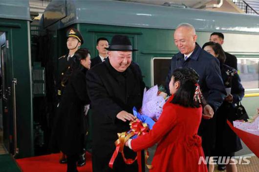 클릭하시면 큰 이미지를 볼 수 있습니다. 뉴시스