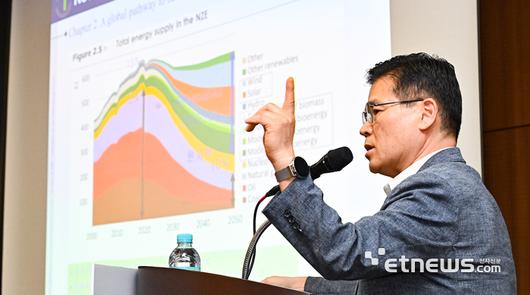 전자신문