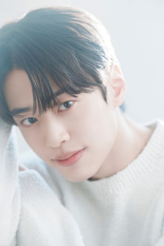 스타투데이