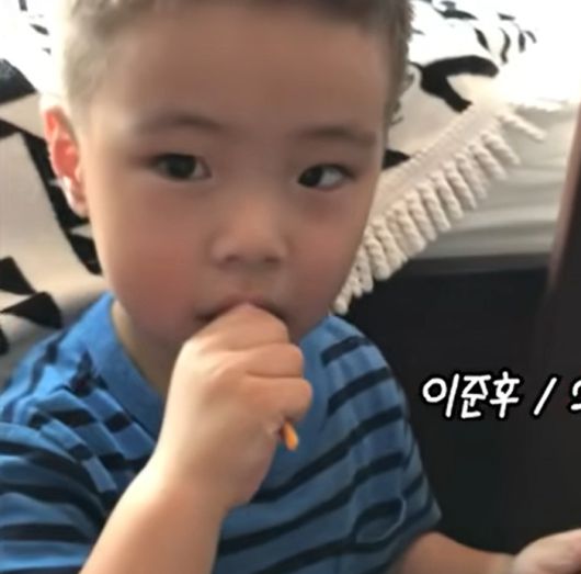 스타투데이