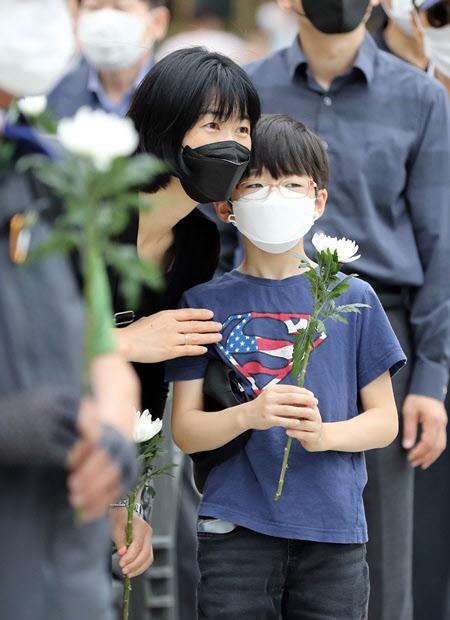 조선일보