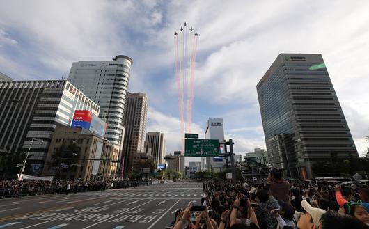 조선일보