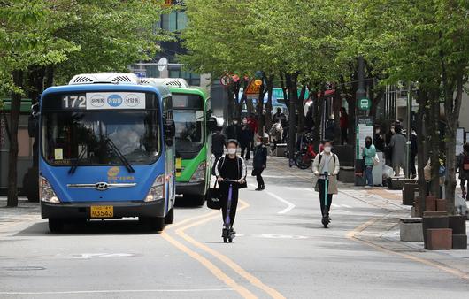 조선일보