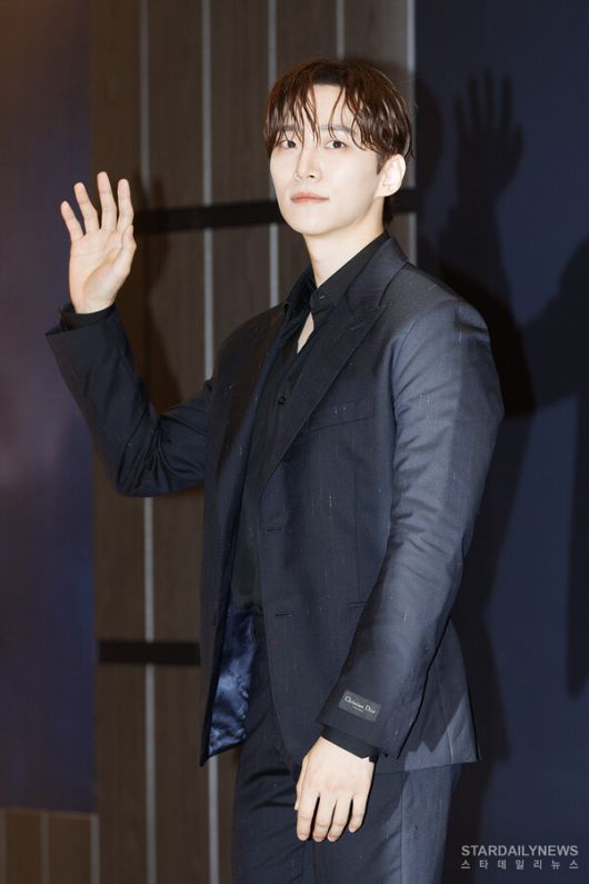 스타데일리뉴스