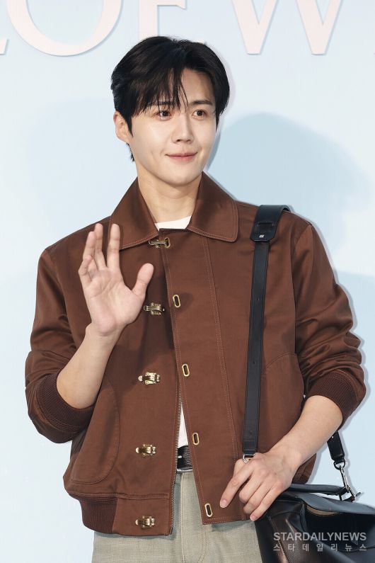 스타데일리뉴스