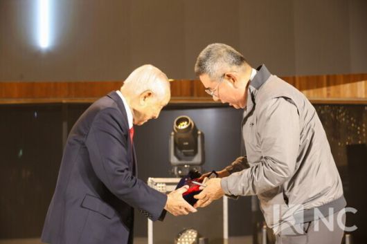 스타데일리뉴스