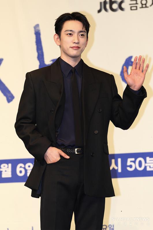 스타데일리뉴스