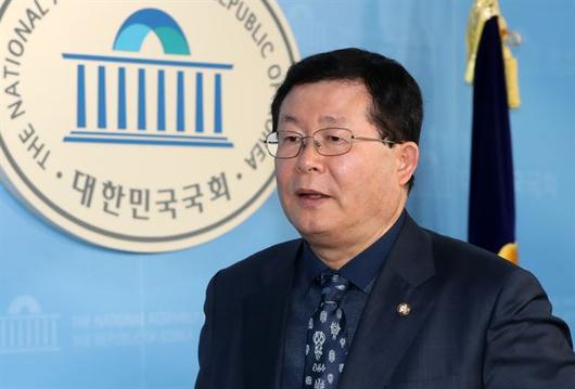 한국일보