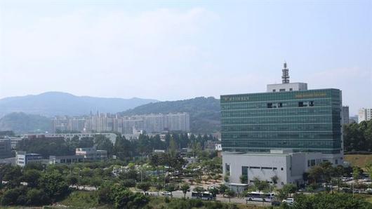 한국일보