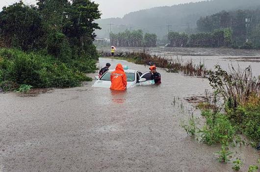 한국일보