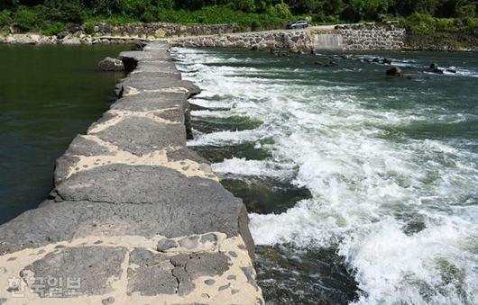 한국일보