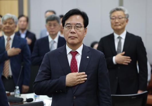 한국일보