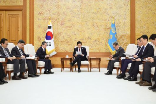 한국일보