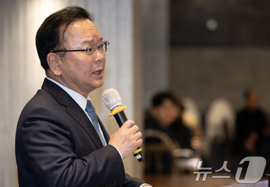 뉴스1