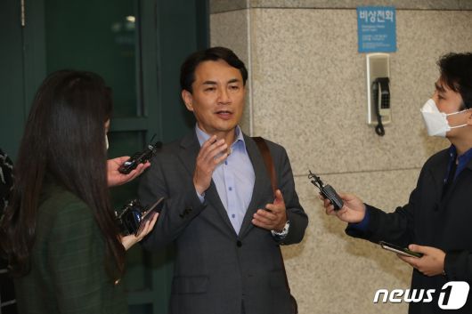 뉴스1
