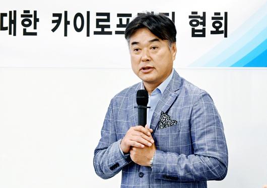 스포츠월드