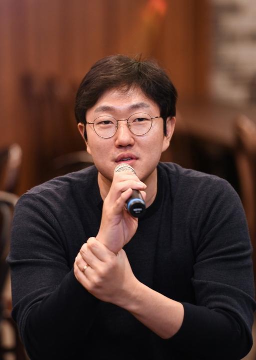 스포츠월드