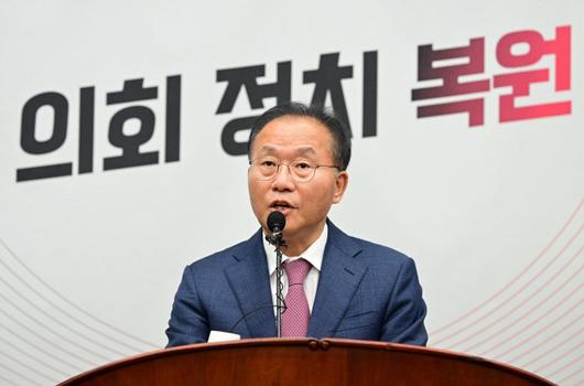 아시아투데이