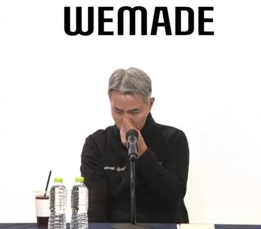 동아일보