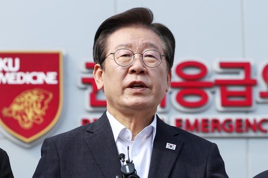 동아일보