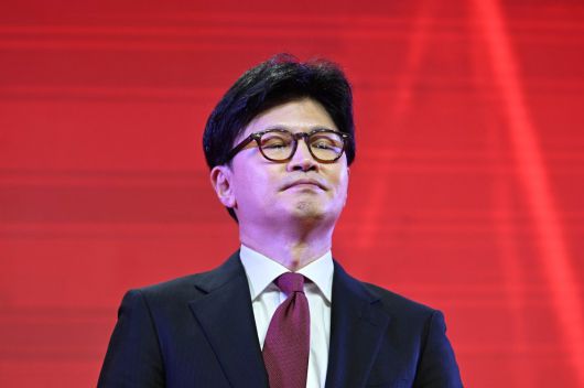 동아일보