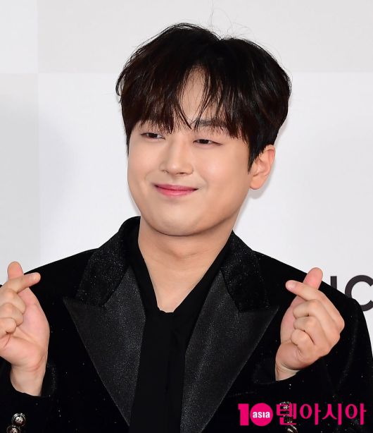 텐아시아