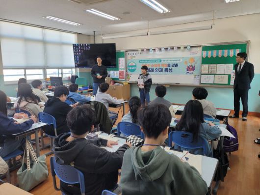 뉴시스