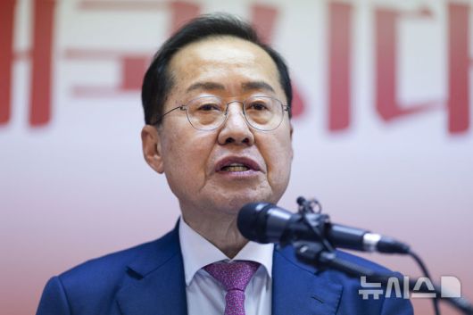 뉴시스