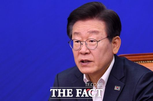 더팩트
