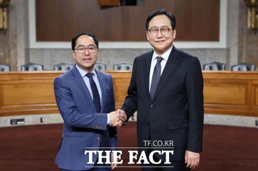 더팩트