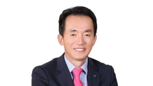 더팩트