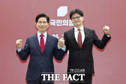 더팩트