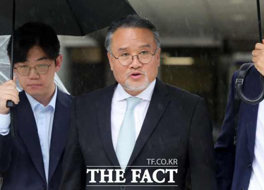 더팩트