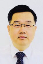 카이스트(KAIST)는 신소재공학과 강정구(사진) 교수 연구팀이 우수한 성능의 급속 충전이 가능한 고에너지·고출력 하이브리드 소듐 이온 전지를 개발했다고 11일 밝혔다.