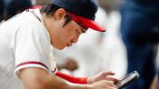 <b>'타율 0.102' 김하성, 벤치는 당연하다? 美 매체 냉혹한 평가…주전 입지 더 흔들리나</b>