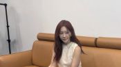 <b>'53세' 김정은, 영원한 모두의 연인···천진한 미소→세련된 분위기까지</b>