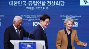 <b>청와대 “긴 안목으로 평화공존 추진”…북 외무성 담화에 입장</b>