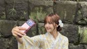 <b>블랙핑크 리사, '유카타 셀카'로 日 여행 근황 공개…슬림 몸매 비법은</b>