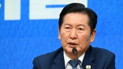 <b>'싹쓸이 기대' 무색하게…與에 드리운 지방선거 먹구름?</b>
