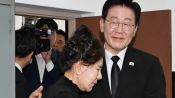 <b>'광주 항쟁' 역사지 찾은 이 대통령 "제가 12월3일 이 방송따라 똑같이…"</b>