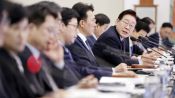 <b>공무원 육아휴직, 초등 6학년까지 쓴다</b>